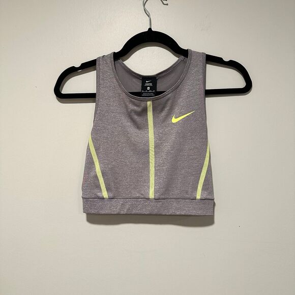 Nike Pro Hypercool Cropped Tank - Picture 2 of 5